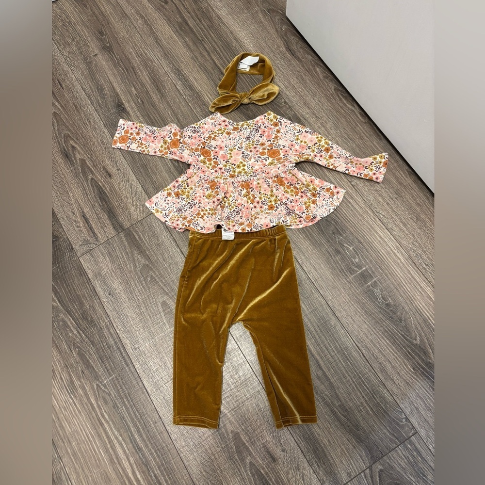 Mud Pie Baby Girl Brown White Floral Velvet Set With Bow Size 6-9 Months